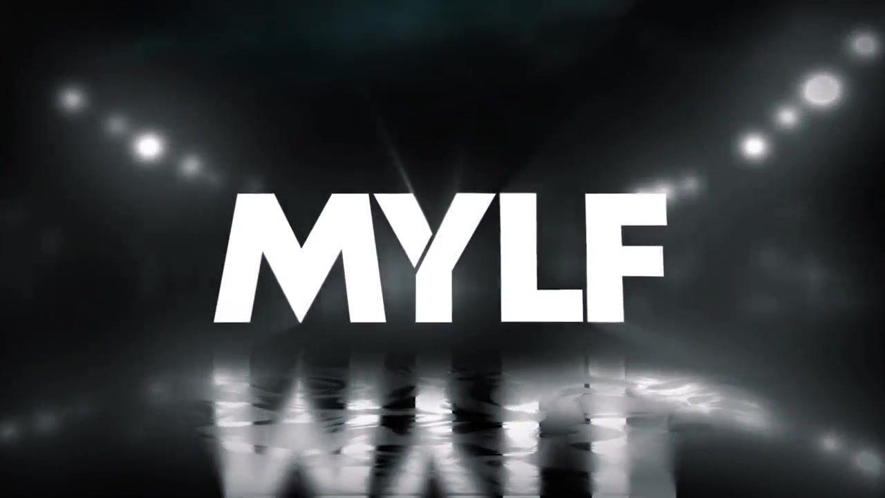 Ольга Арнтгольцтың эротикалық фотосуреттері