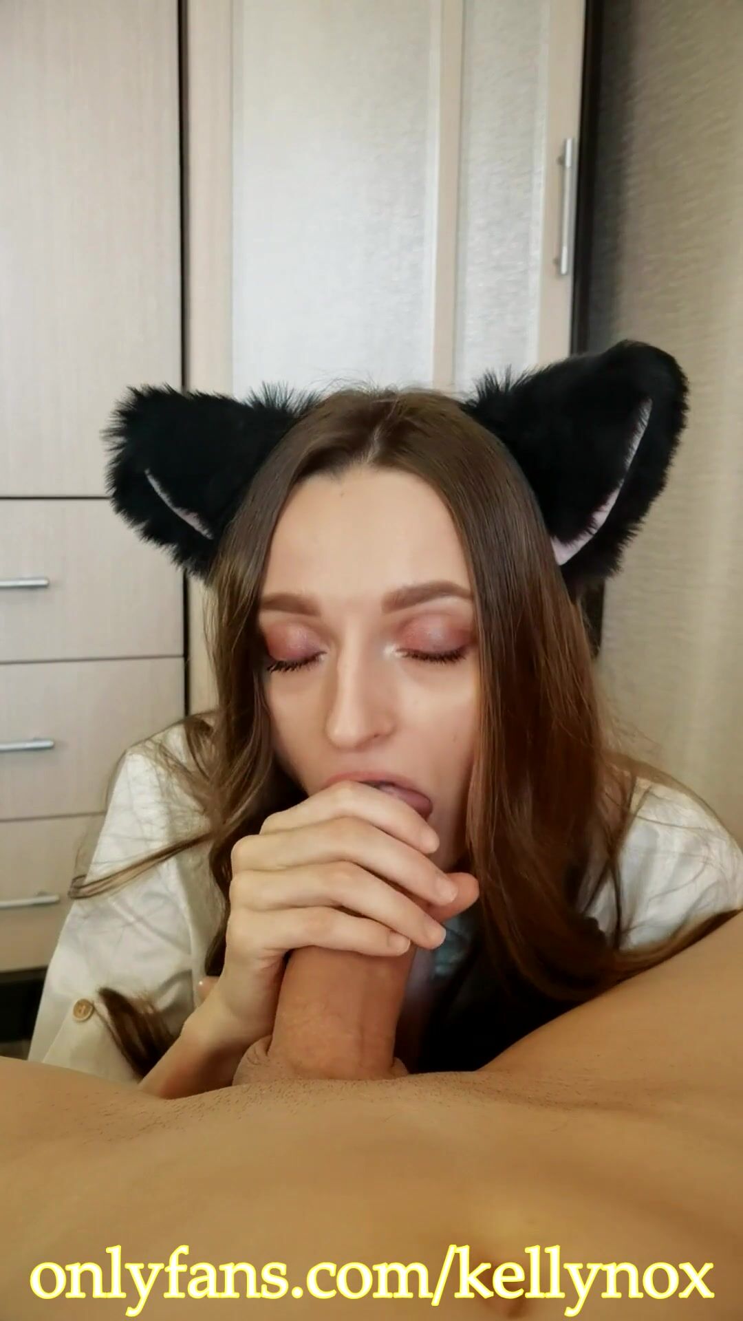 Alluring Russian beauty reveals her deepest fantasies