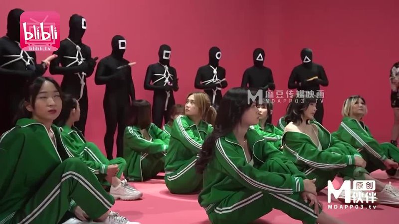 Жалаңаш арық бөкселердің фотосуреттері