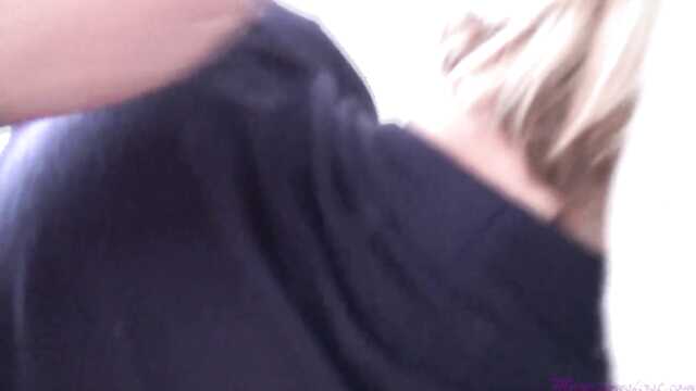 Утро с порожнем и сексом: один мужчина дал своей жене необычный подарок.