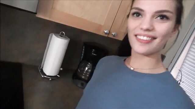 Młodzi kochankowie lubią się pieprzyć na kamery