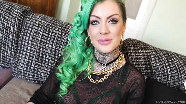 Dojrzała nieformalna pleasuring partnera Anal