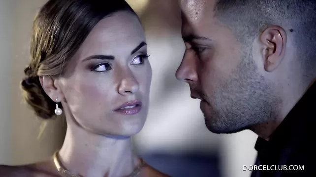 Жас қыздардың кискаларының жасырын камера порно видеолары