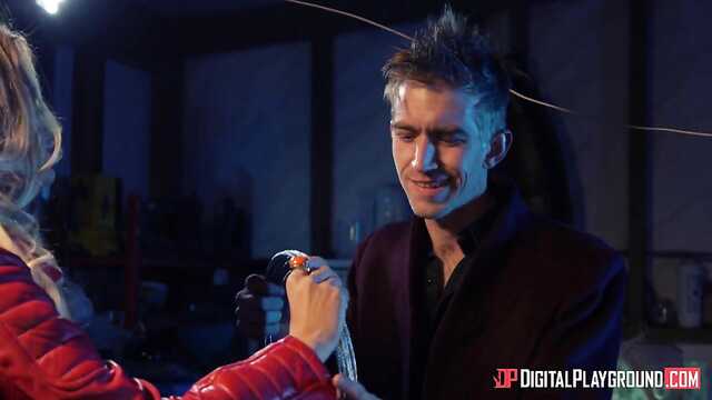 Milfa vendeu a alma ao diabo para se foder