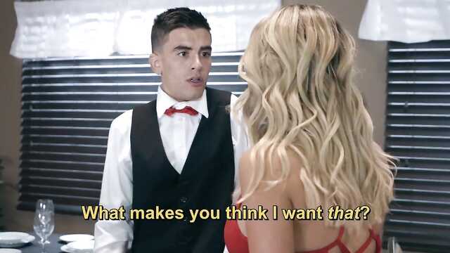 Na randce utknęła na kelnera i pieprzyła się z nim