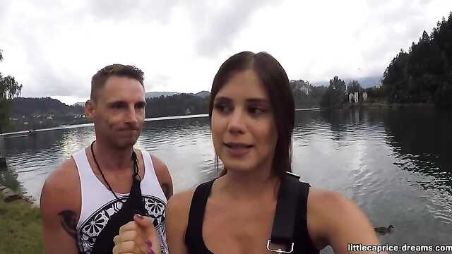 Wytryski od rodzaju masturbującej się laski