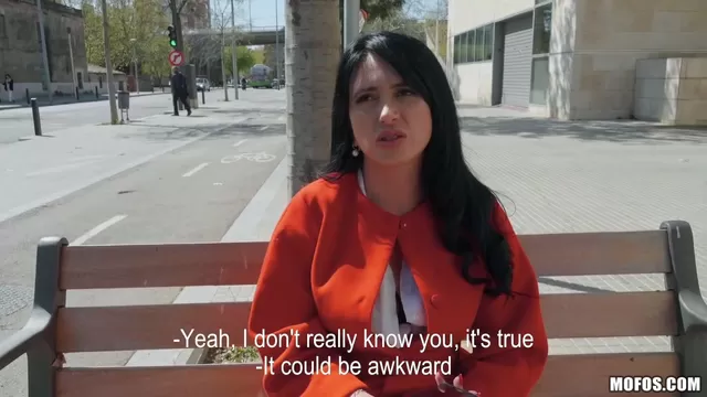 Жүкті әйелдің мастурбация жасап, зорлықпен камминг жасайтын порно видеосы