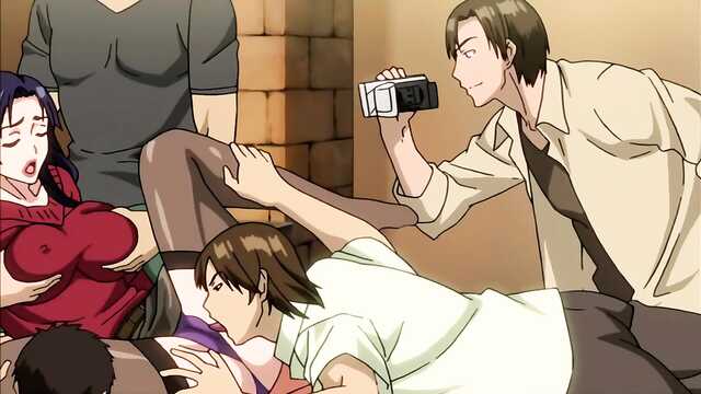 Shoots a homemade fuck with a sultry girlfriend on camera