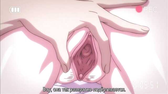 Shoots a homemade fuck with a sultry girlfriend on camera