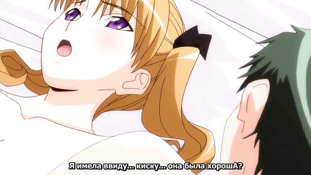 Ręczna robota płynnie przechodzi w prawdziwy seks z blondynką