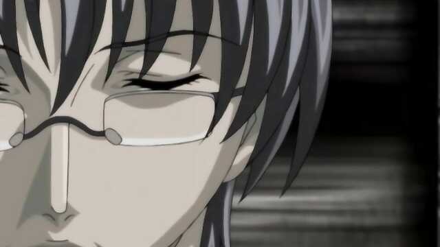 Priester fickt störungsfreie Nonnen in engen Spalten