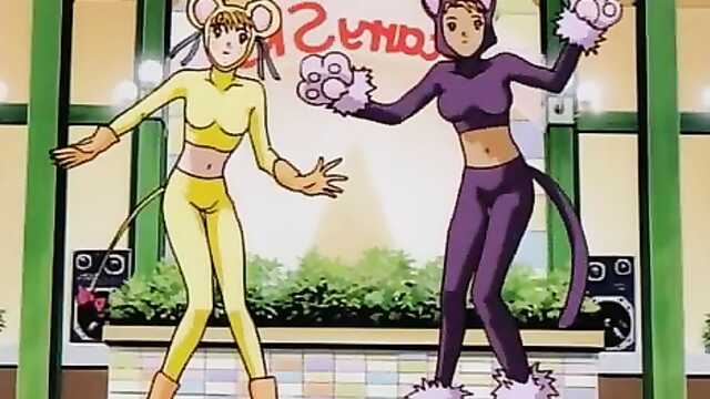 Romantische rothaarige Freundin mit süßem Gesicht gefickt