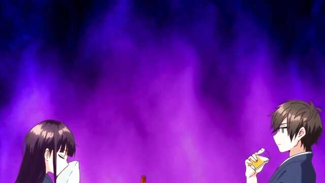 Wytryski w cipkę busty studentki podczas noclegu