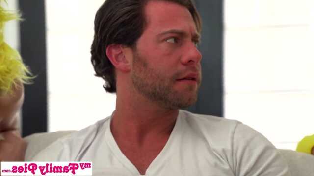 Laski w obrazach Pikachu okrakiem członek męskiego samca