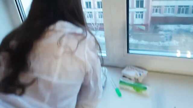 Девушка в колготках: раскрепощенный анал.