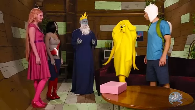 Киевтегі ерлер дәретханасындағы жасырын камера