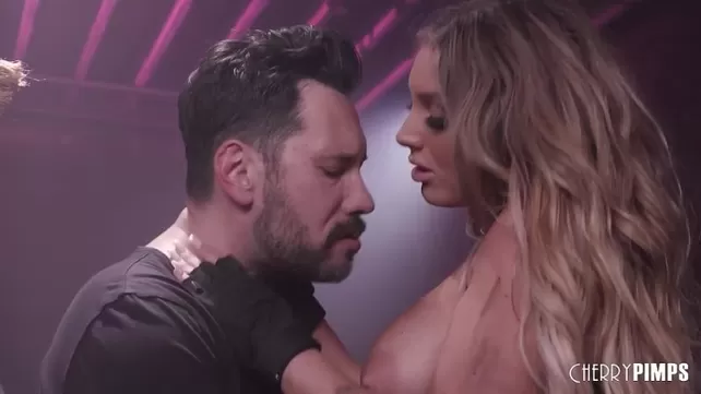 Орыс жастарының жеке порно фотосуреттері