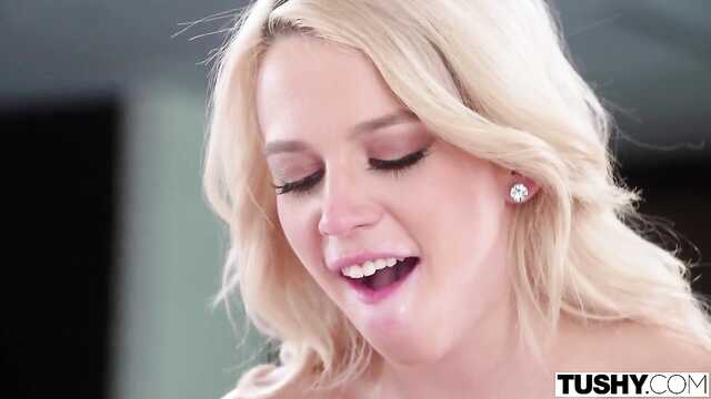 Seductive blonde cums from anal sex