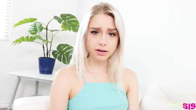 Девушка отомстила бойфренду с помощью парня.