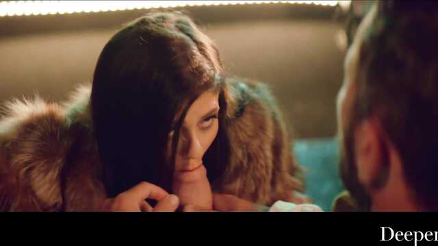 Ыстық секс сақалды жігіт және оның жас любовницы