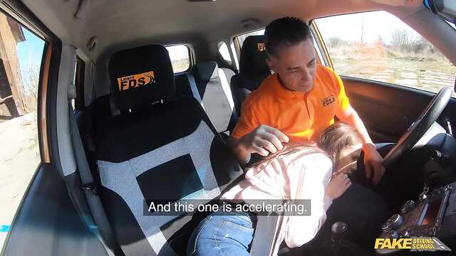 Taxifahrer hat Fahrgast in doggie-style-Pose niedergestochen