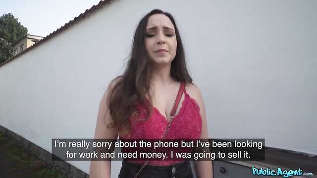 Zapikapil delicious chick and fucked her in the entrance