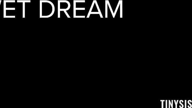 Захватывающие сексуальные фантазии молодой красотки.