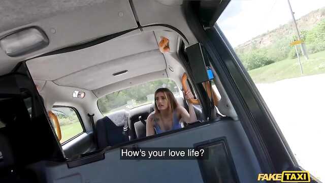 Таксист: Обалденные шатенки жарятся!