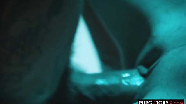 Mistyczna kurwa w trójkę dwóch brutalnych złoczyńców i kosmitów