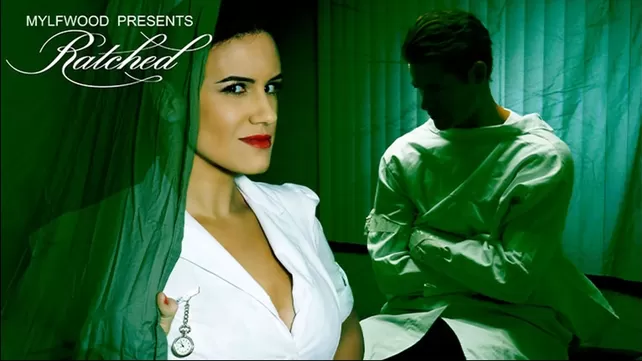 Сәнді медбике ақ халатики трахается психикалық науқас науқас