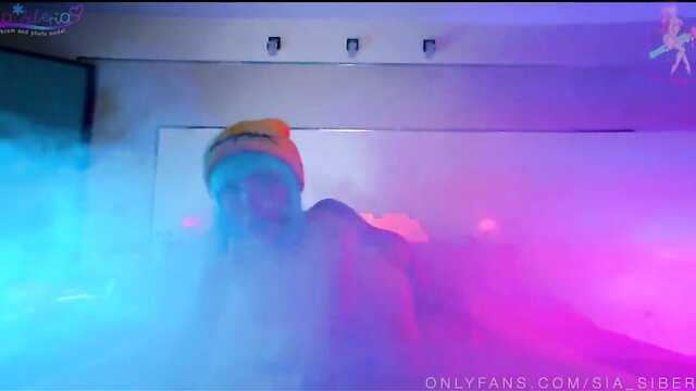 Napalone lesbijki pieprzą się nawzajem Seks maszynami