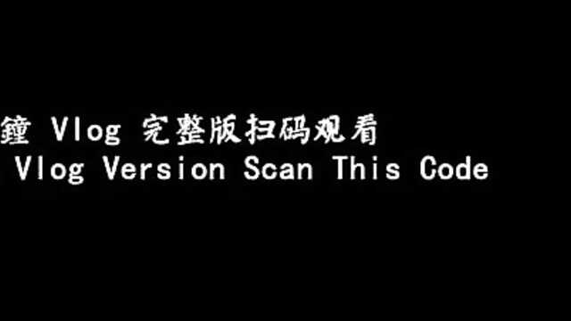 Турист трахает азиялық маскада шырынды пилотку