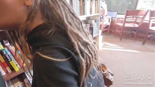 Азғындық кітапханада үлкен сауындарды көрсетті