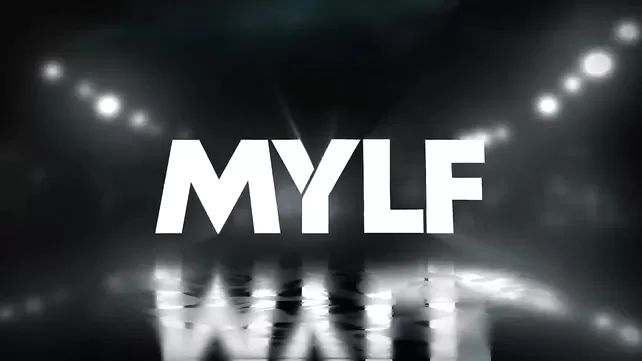 Ересек асырап алған Ұлы барлық трахает шешесі, әзірге әкем айналасында ештеңе байқамайды