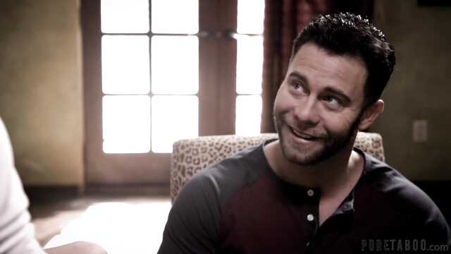 Guapo musculoso le gustó tanto en la entrevista que el futuro jefe se entregó de inmediato a él