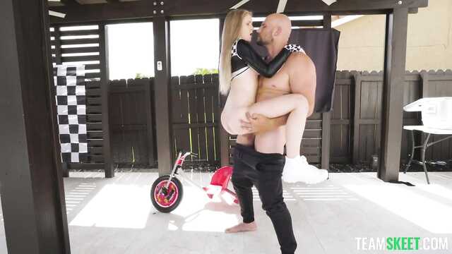 Страстные порномодели в наслаждении от секса.