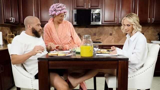 Милашка әзіл емес өгей әкесіне тілек білдірді