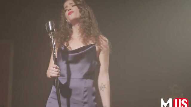 За Деньги Согласилась Переспать с Негром