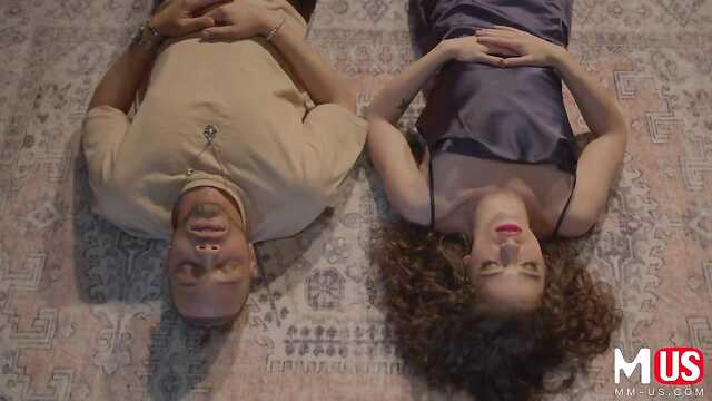 За Деньги Согласилась Переспать с Негром