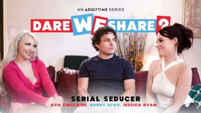 Красавчик удивляет: он заворожил и соблазнил двоих телок!