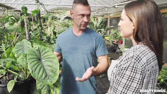 Ich kam zu einem Hobbygärtner und habe Sex mit ihm gehabt