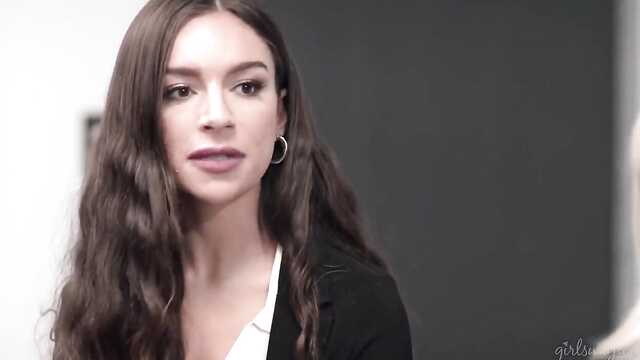 Groupe sexe lesbien à la réunion