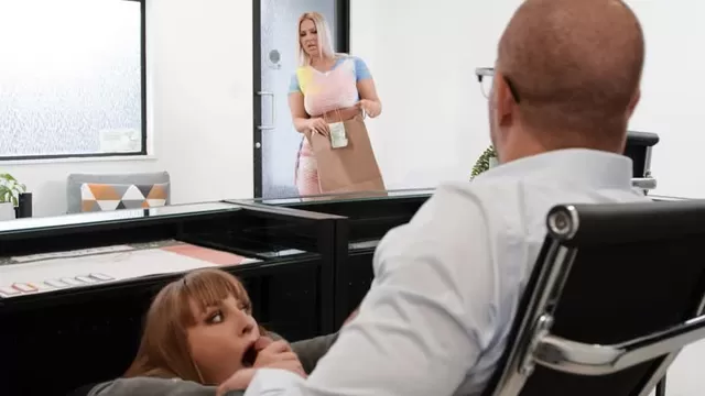 Қатысушылар 2 жынысты құрайды