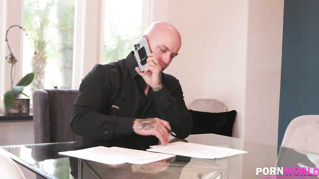 Тян отправляется к соседу, вместо долгожданной Любимки.