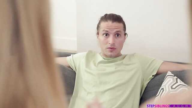 Двойная оральная ласка брату и страстный секс у бисексуальных сестер.