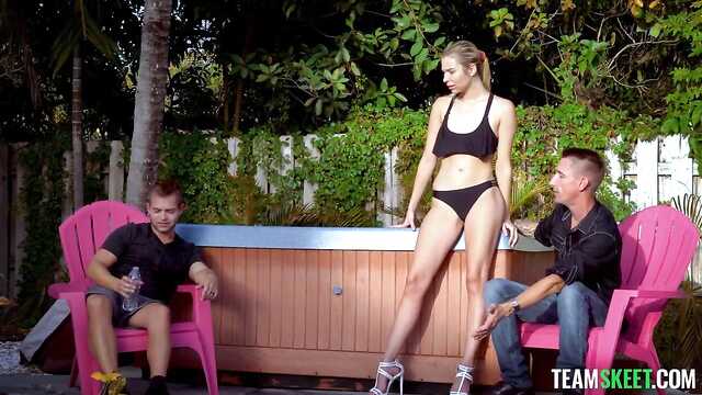 Күйеуі мас болып ұйықтап жатқанда сіз оның досымен рахаттана аласыз