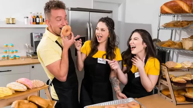 Ауысым бастығы екі кондитерлердің пердолиті