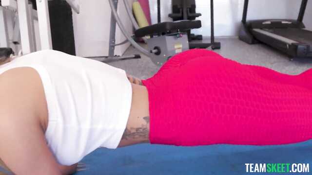 Фитоняша: порево между серьезными тренировками