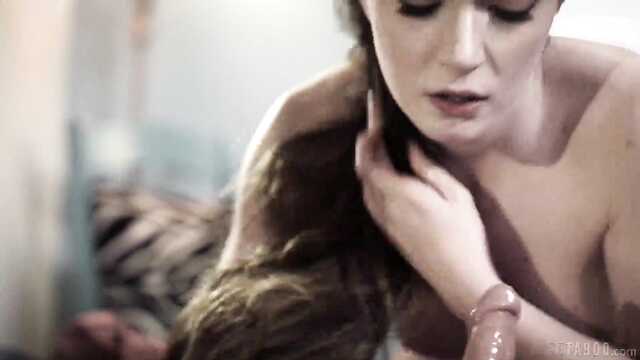 Stiefvater bläst zwei Stieftöchtern gut zu