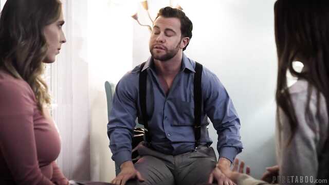 Stiefvater bläst zwei Stieftöchtern gut zu